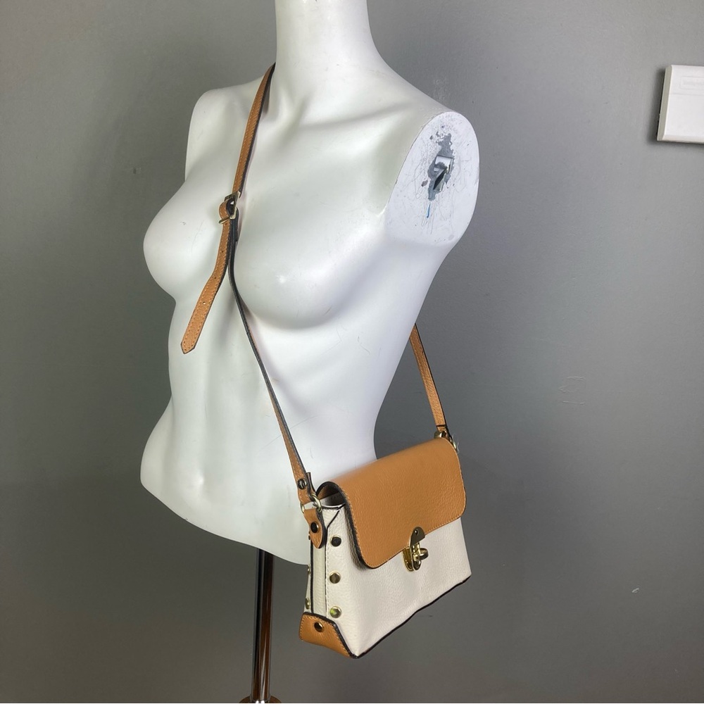 Saddle bag Shoulder bag white brown rivets equestrian Italian chic classic
